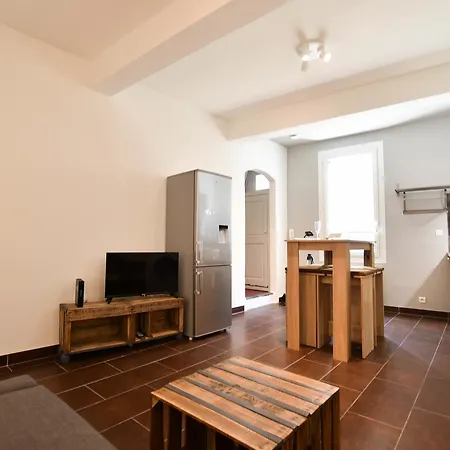 Apartment Succes - Tres Beau Duplex Dans Le Coeur De La D'arles